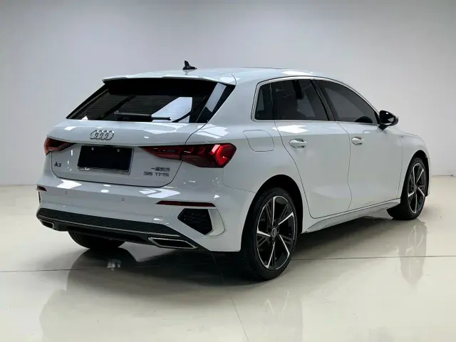 Audi A3 — Фото автомобиля 14