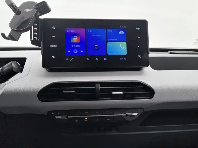 Geely Panda — Фото автомобиля 12
