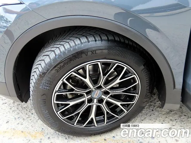 Volkswagen Tiguan Tiguan 2 поколение 2.0 TDI Premium — Фото автомобиля 19