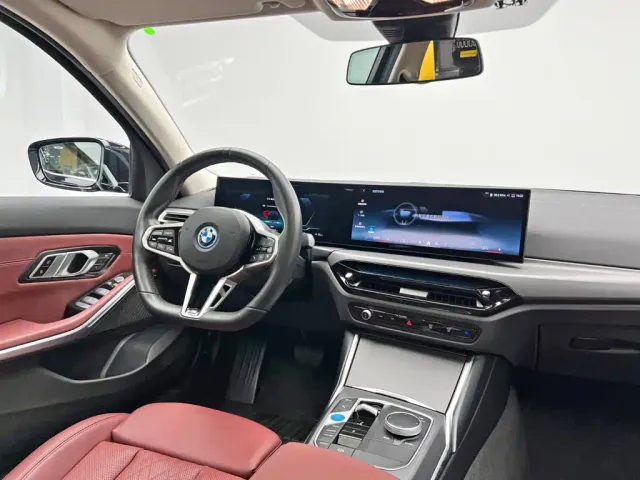BMW i3 — Фото автомобиля 23