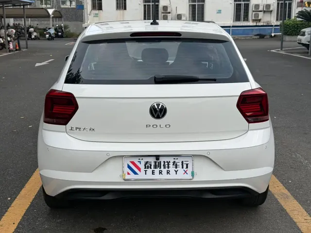 Volkswagen Polo 2021 Plus 1.5L Automatic Colorful Tech Edition — Фото автомобиля 5