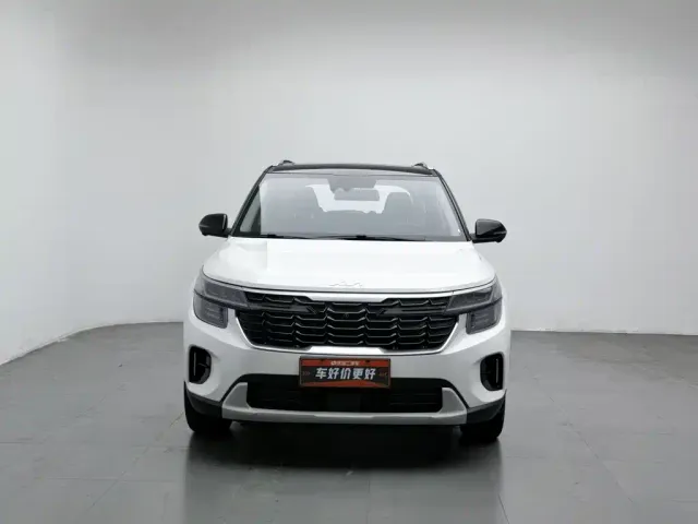Kia Seltos — Фото автомобиля 3