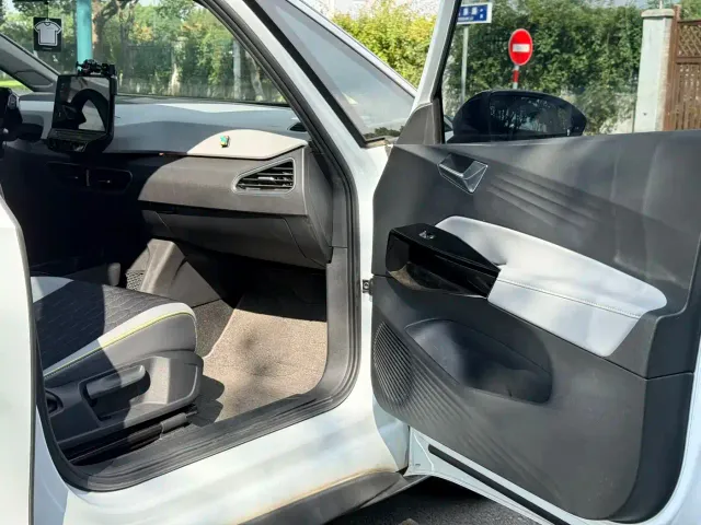 Volkswagen ID.3 — Фото автомобиля 14