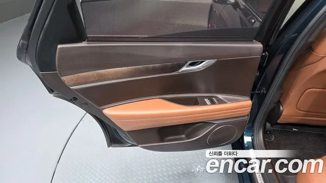 Genesis G80 Бензин 2.5 турбо AWD — Фото автомобиля 22