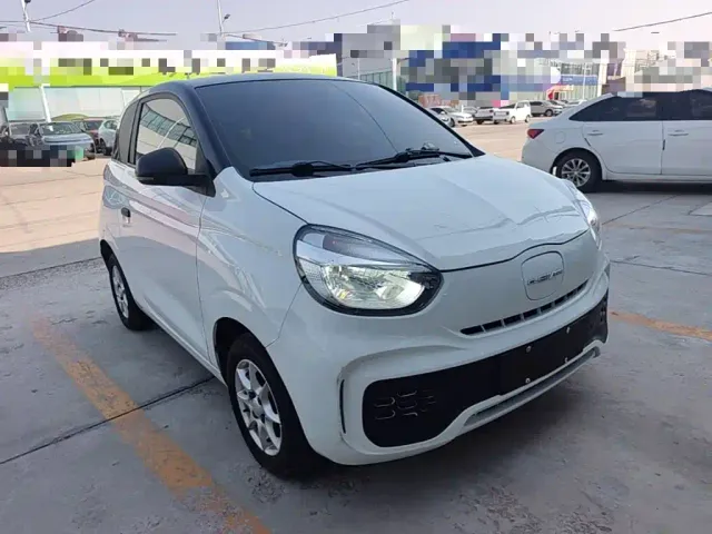 Roewe Clever — Фото автомобиля 3
