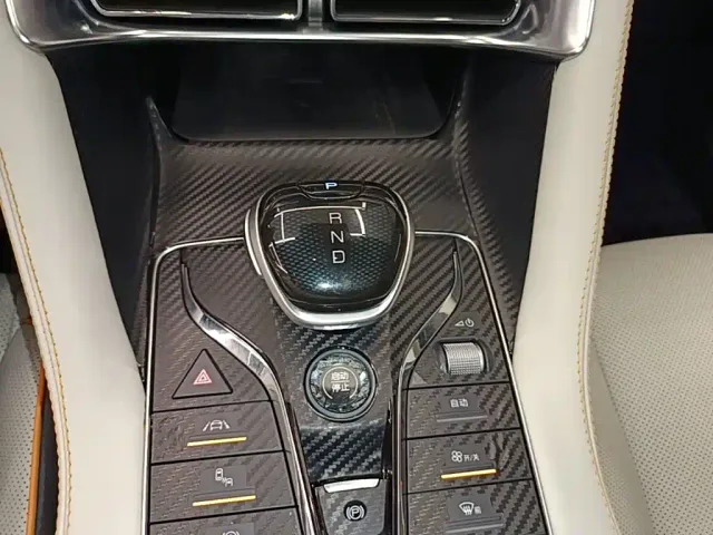 BYD Song PLUS — Фото автомобиля 13