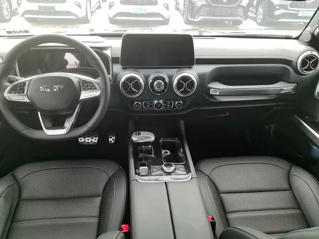 BAIC BJ40 — Фото автомобиля 10