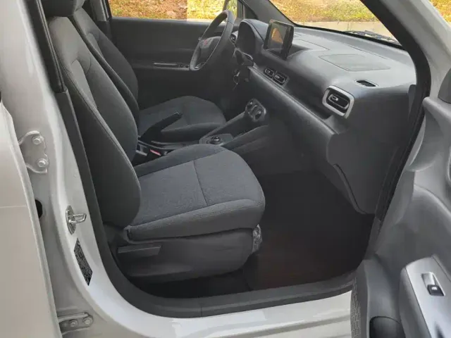 Wuling Hongguang — Фото автомобиля 8