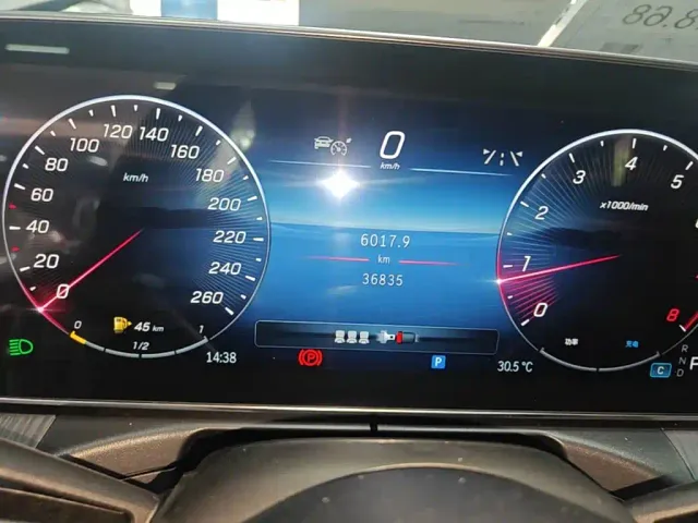 Mercedes-Benz C-Class — Фото автомобиля 11
