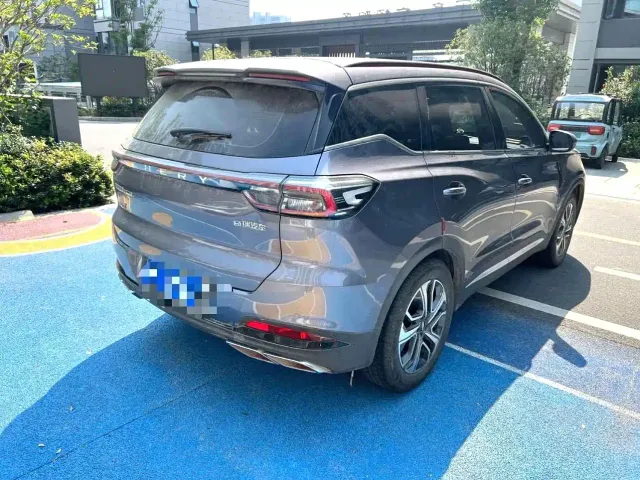 Chery Tiggo 7 PLUS — Фото автомобиля 10