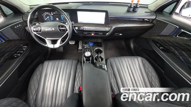 Kia K8 Hybrid — Фото автомобиля 10