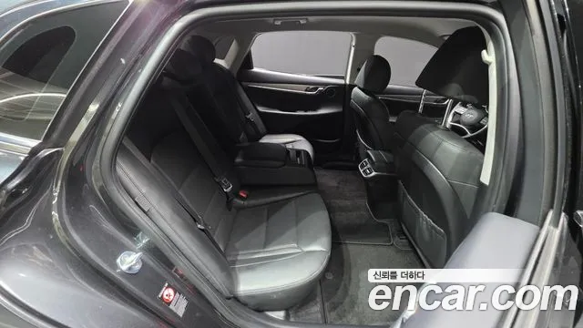 Hyundai Grandeur (New) Hybrid — Фото автомобиля 20