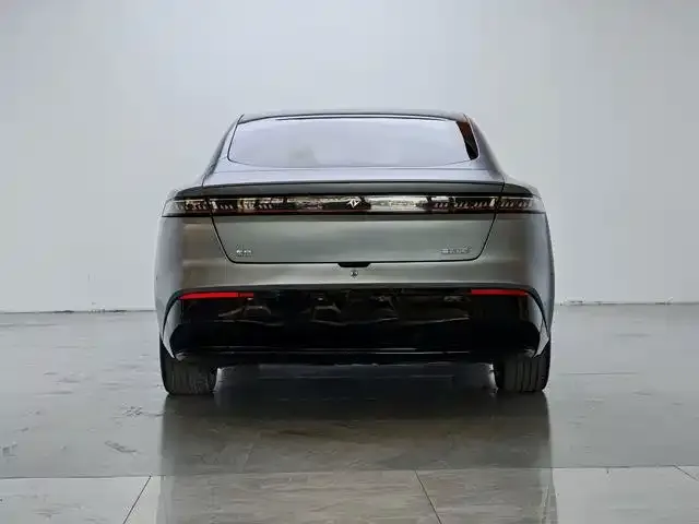 Dongfeng eπ 007 — Фото автомобиля 13