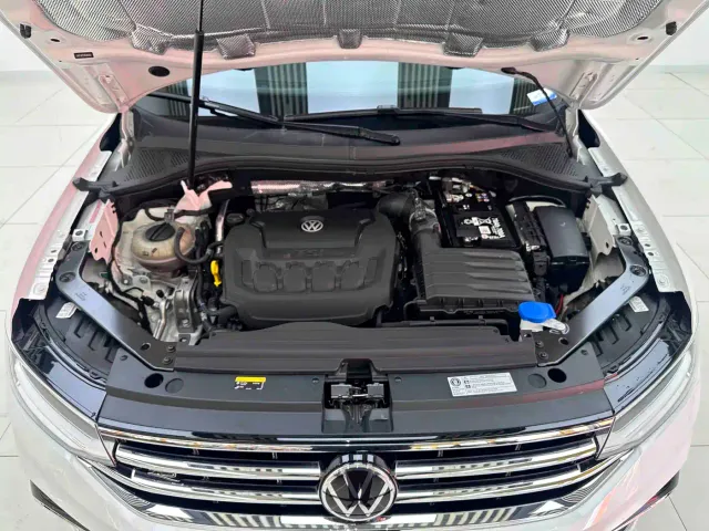 Volkswagen Tiguan L — Фото автомобиля 9