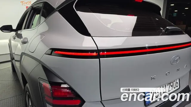 Hyundai Kona SX2 — Фото автомобиля 8