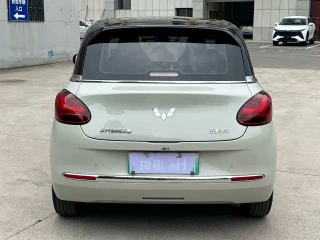 Wuling Bingo — Фото автомобиля 5