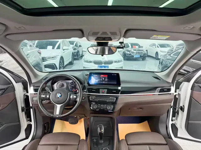 BMW X1 — Фото автомобиля 9