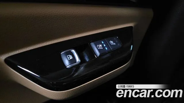Kia Carnival 4th Gen — Фото автомобиля 25