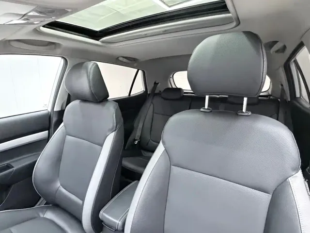 Kia KX1 — Фото автомобиля 15
