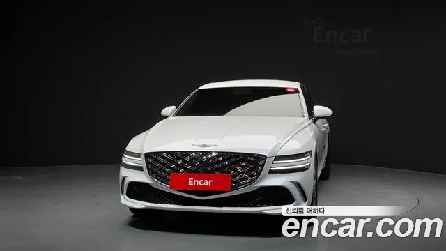 Genesis G80 RG3 — Фото автомобиля 3