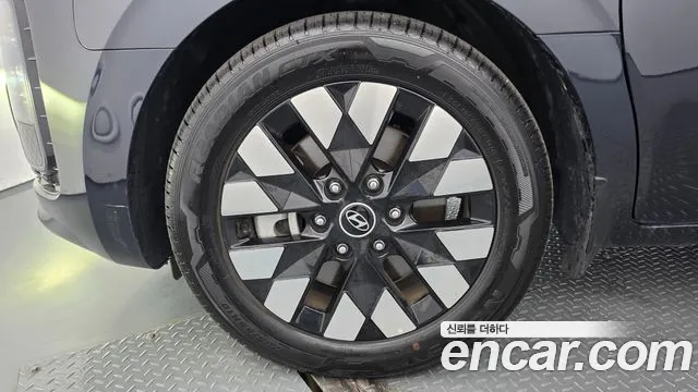 Hyundai Staria — Фото автомобиля 5