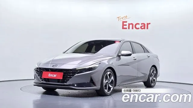 Фотография автомобиля — Hyundai Avante CN7
