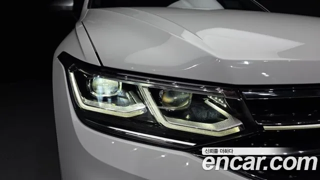 Volkswagen Tiguan — Фото автомобиля 7