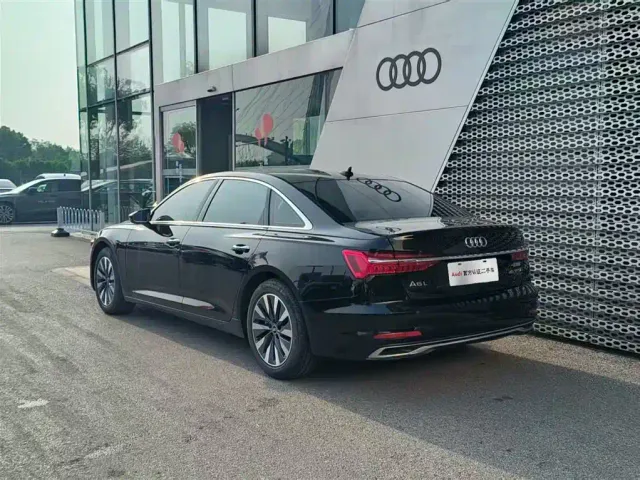 Audi A6L — Фото автомобиля 5