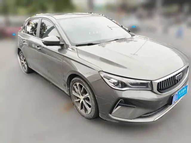 Geely Emgrand — Фото автомобиля 3
