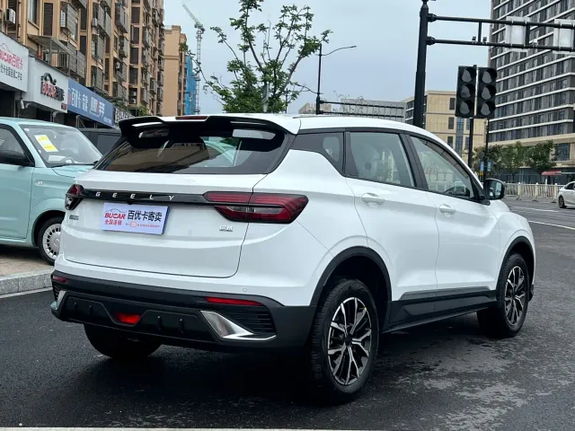 Geely Binyue — Фото автомобиля 4