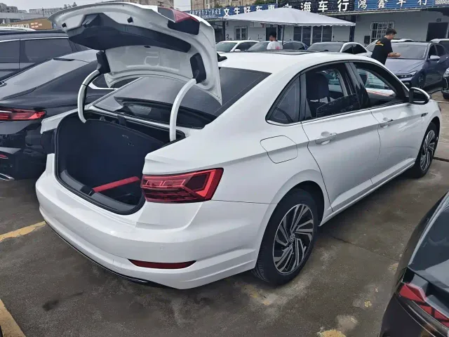 Volkswagen Sagitar — Фото автомобиля 15