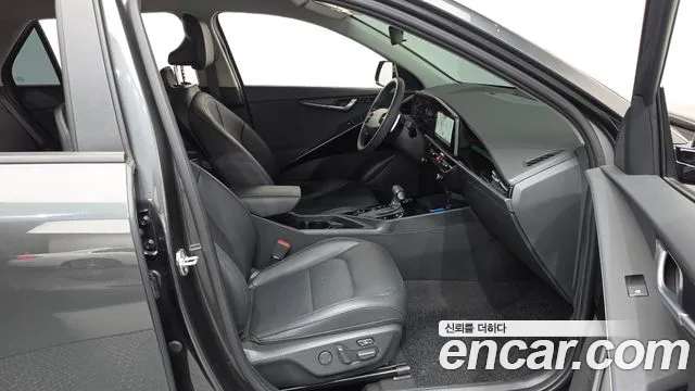 Kia Niro The All New Niro Prestige — Фото автомобиля 24