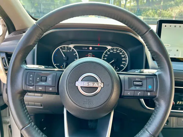 Nissan X-Trail — Фото автомобиля 17