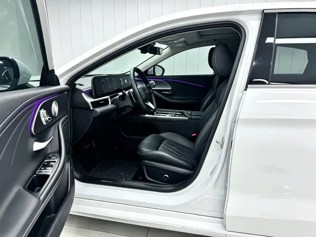 Chery Arrizo 8 — Фото автомобиля 5
