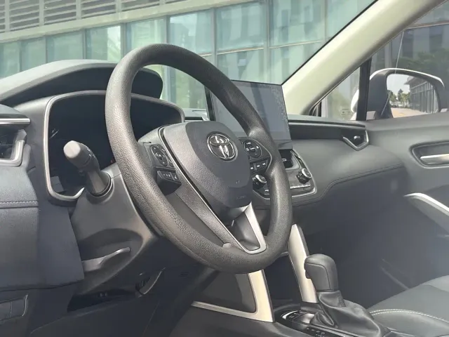 Toyota Frontlander 2023 2.0L Smart Hybrid Dual Engine Luxury Edition — Фото автомобиля 10