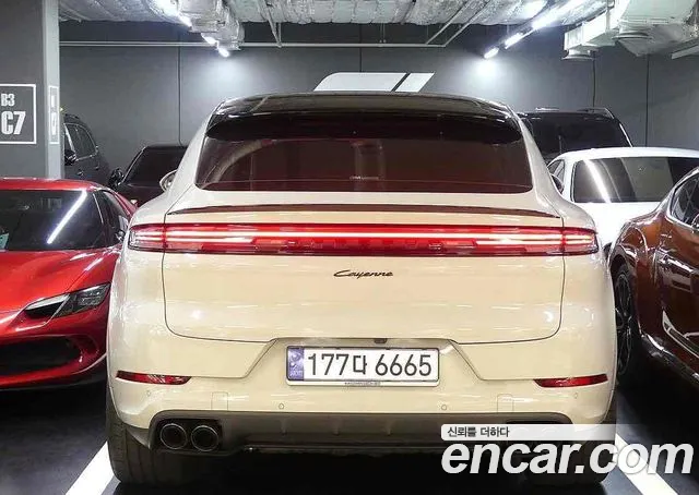 Porsche Cayenne PO536 — Фото автомобиля 3