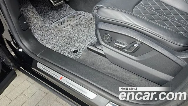 Audi Q8 4M — Фото автомобиля 18