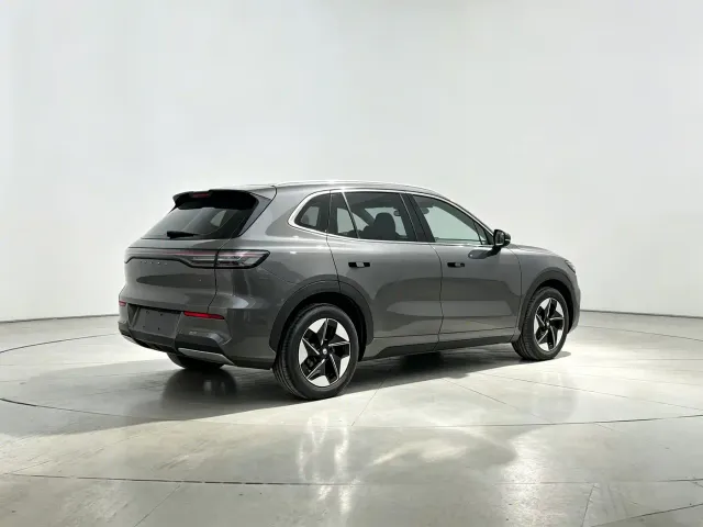 Geely Galaxy E5 — Фото автомобиля 9