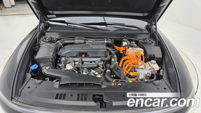 Hyundai Grandeur GN7 — Фото автомобиля 6