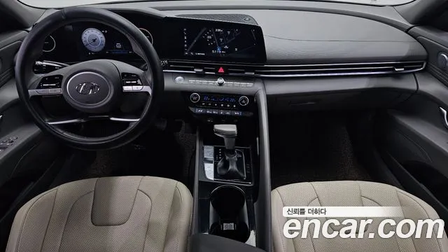 Hyundai Avante — Фото автомобиля 10