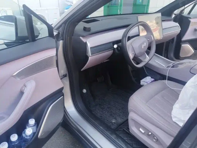 Ledao Ledao L60 2024 60kWh Rear-Wheel Drive — Фото автомобиля 12