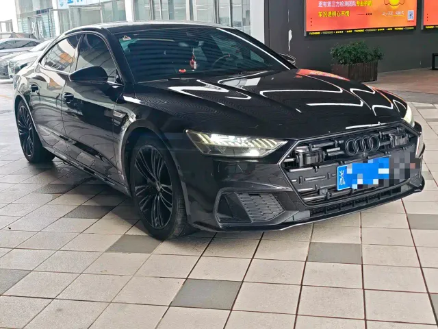 Audi A7L — Фото автомобиля 3