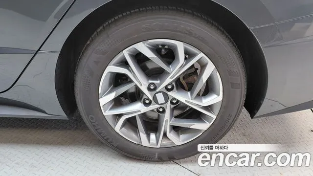 Hyundai Sonata Sonata (DN8) 2.0 LPG(Для проката) — Фото автомобиля 20