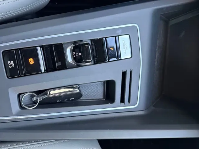 Volkswagen Golf 2023 280TSI DSG Pro — Фото автомобиля 11