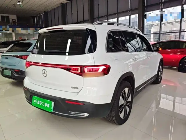 Mercedes-Benz EQB — Фото автомобиля 6