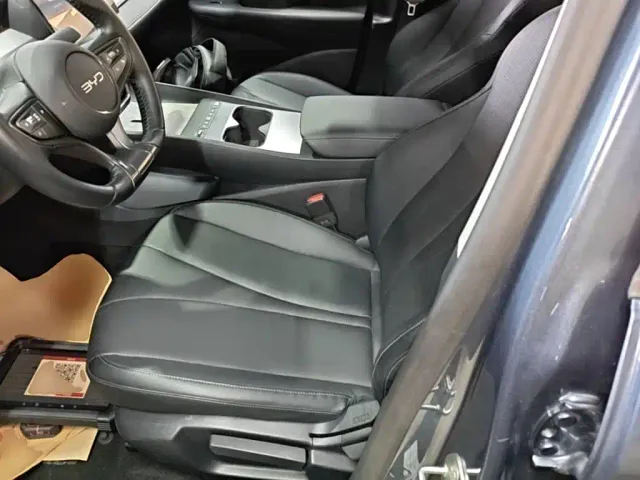 BYD Seal 05 DM-i — Фото автомобиля 14