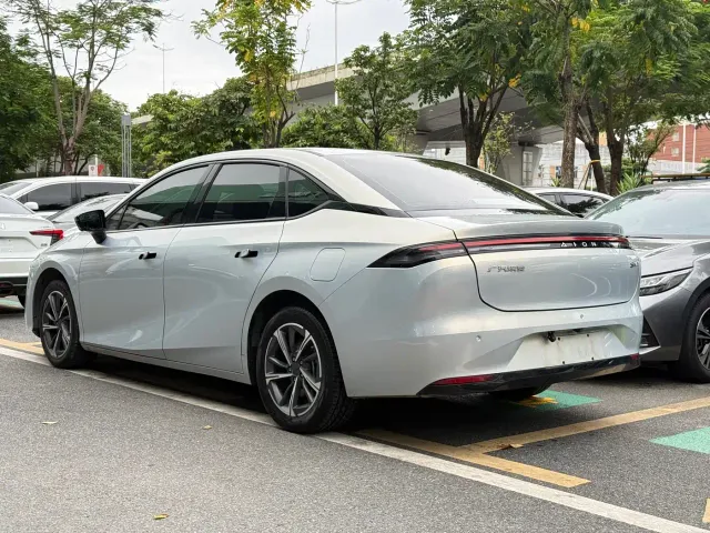 GAC Aion S MAX — Фото автомобиля 9