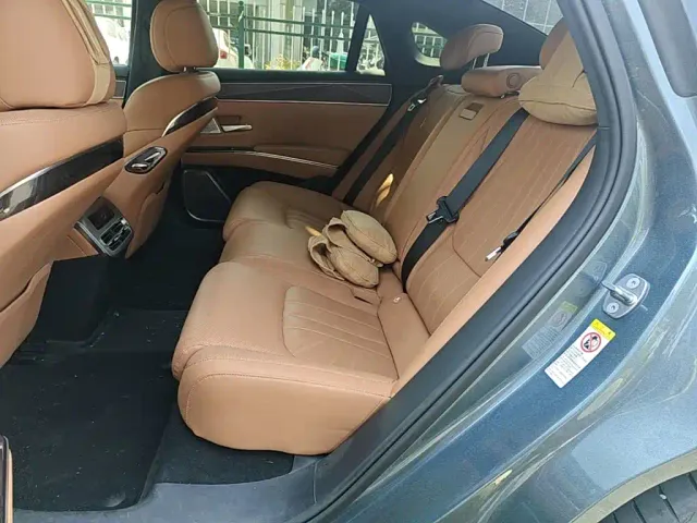 BYD Han L — Фото автомобиля 16