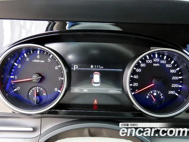 Kia Canival Carnival 4 поколение Бензин 9 мест Prestige — Фото автомобиля 10