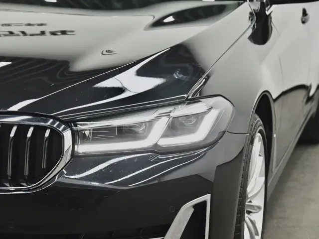 BMW 5 Series — Фото автомобиля 27